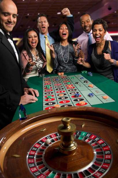 Live dealer blackjack table on konohatoto mobile app with real dealer and multi-camera angles
